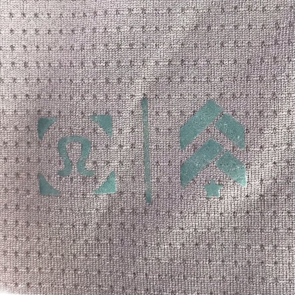 Lululemon x Barry's Bootcamp Tank Top Purple.  Mauve.  Size Men's Medium - Picture 2 of 14